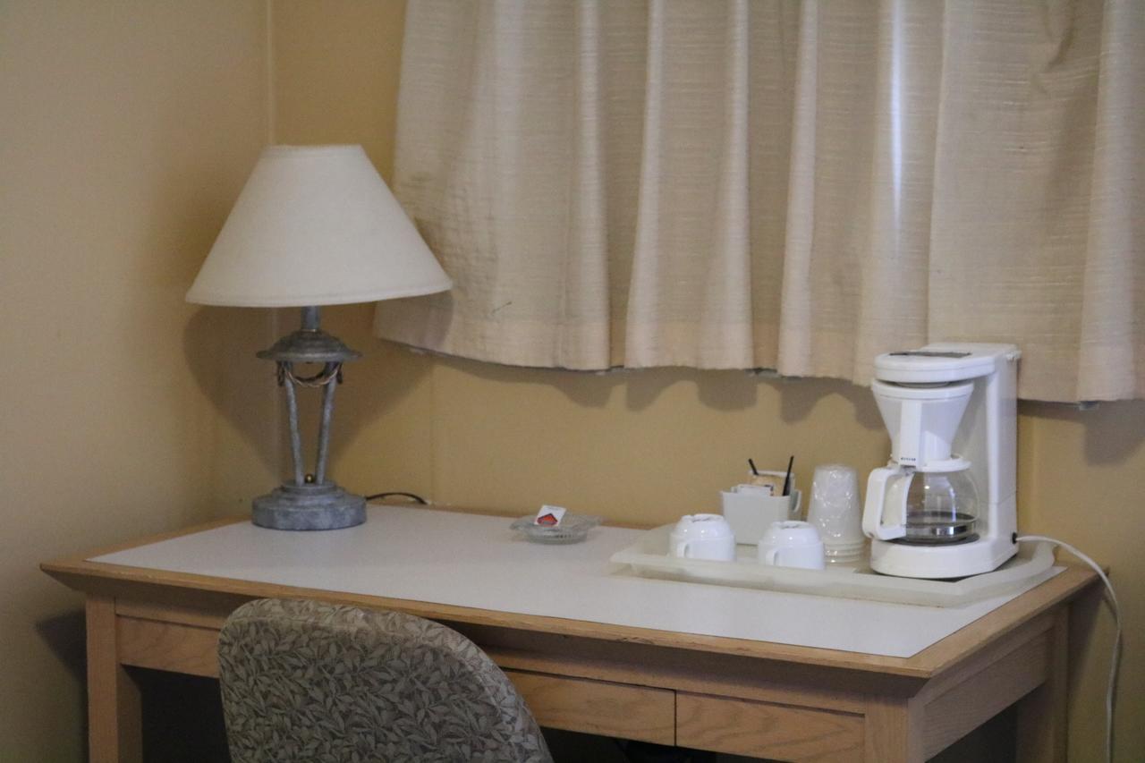 Wakaw Lodge Motel 외부 사진
