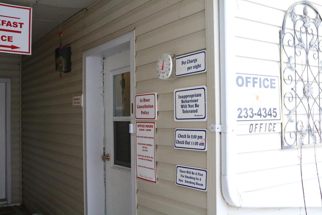 Wakaw Lodge Motel 외부 사진
